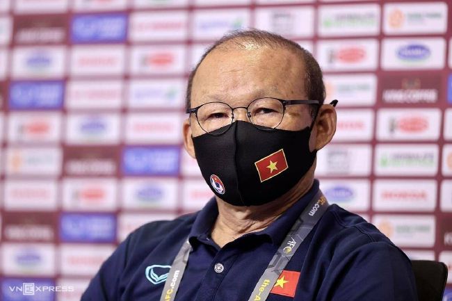 但是如果贝西诺不尽快承认错误并回到球队的阵容中，他也可能会被俱乐部在冬窗出售。